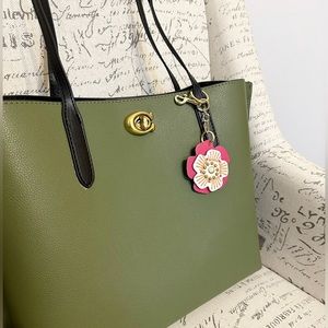 COACH WILLOW TOTE BAG - HIGH END LIMITED